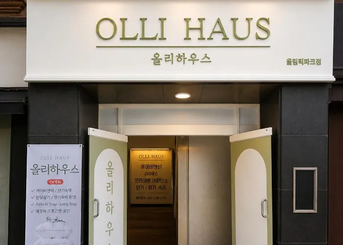 Olli Haus Hotel *